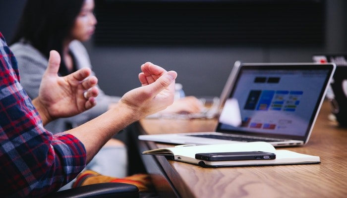 5 exemples de situations où l’empathie est essentielle.